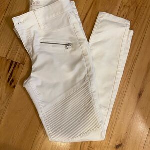 Women's White Jeans with Zipper Detail
